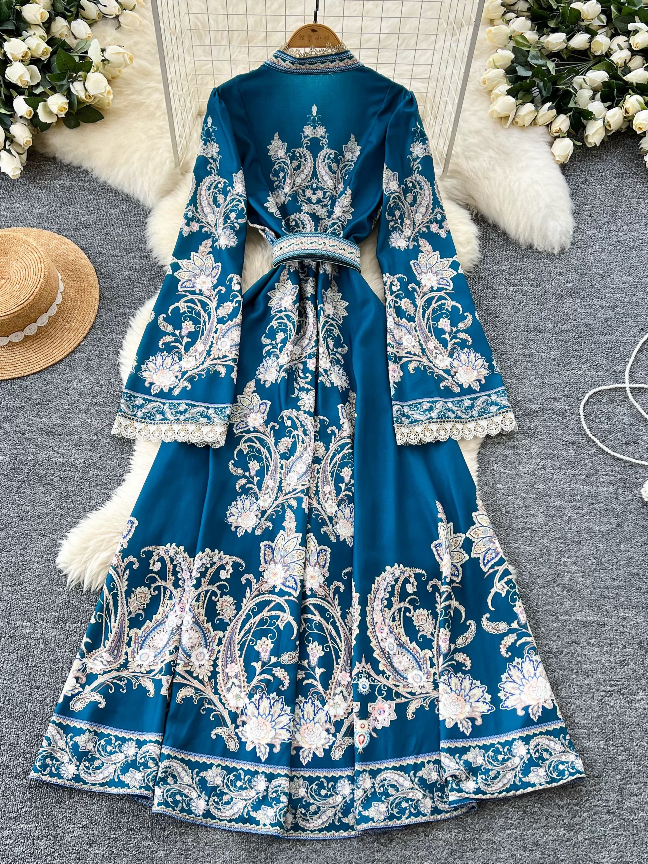 It’s not me it’s you print dress ED191 images